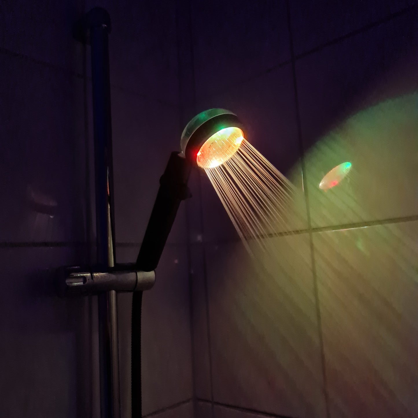 🚿AmbiShower™